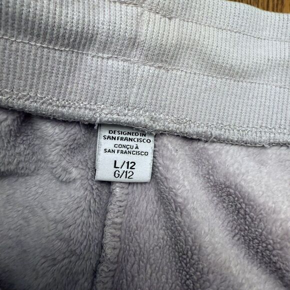 Athleta Feelin Great Fleece Shorts Lot Of (2) Beige Purple Girls Size Large - Picture 3 of 4